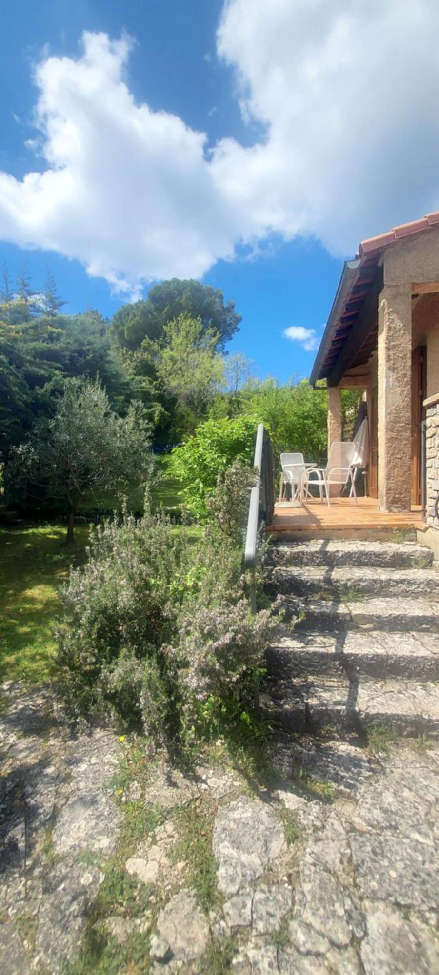 Villa Maison De Campagne 04 Vacheres Luberon 3 Chambres 8 Personnes Bagian luar foto
